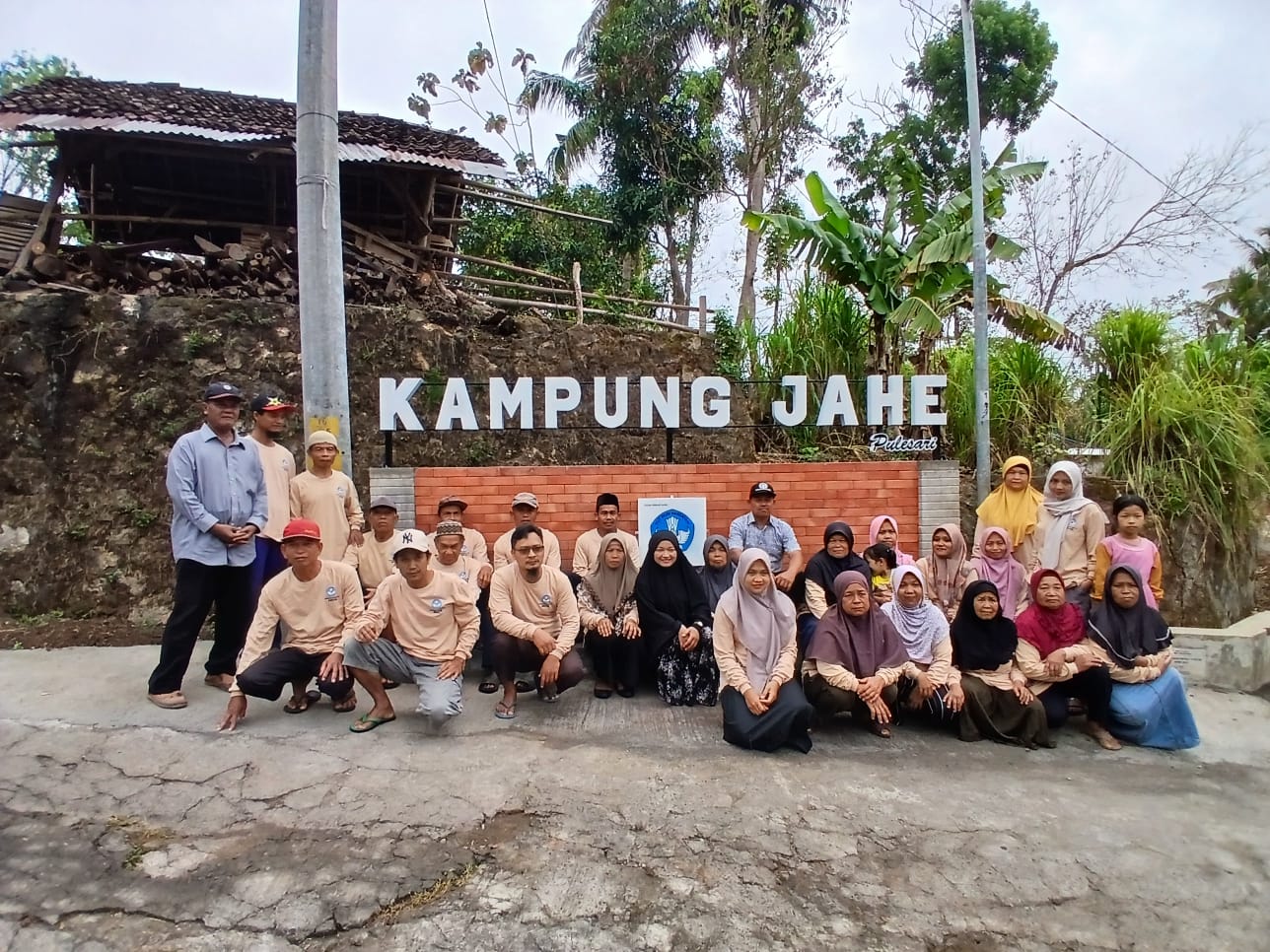 Kampung Jahe Pulesari: Pemberdayaan Warga Tani Melalui Budidaya dan Olahan Jahe